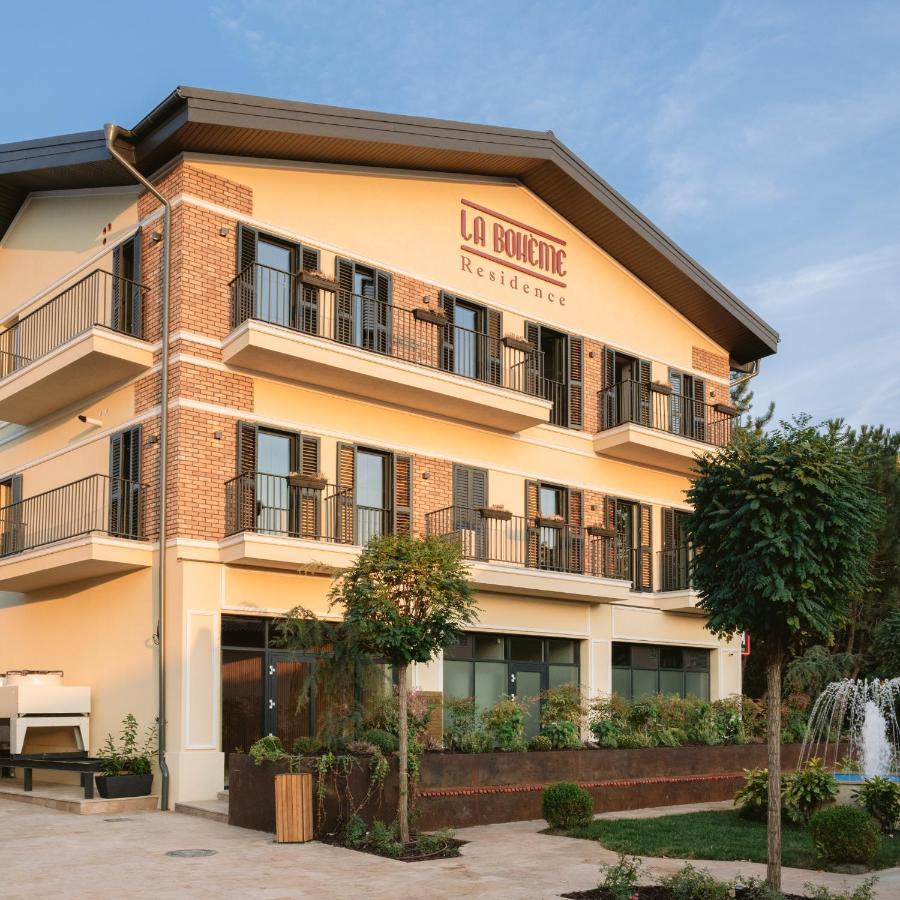 La Boheme Corbeanca - Partener Therme Ostratu エクステリア 写真