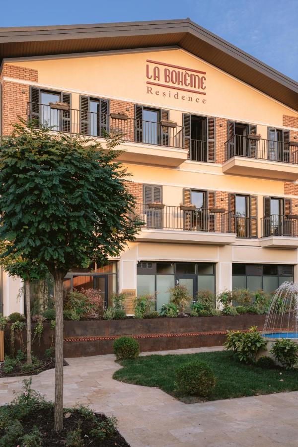 La Boheme Corbeanca - Partener Therme Ostratu エクステリア 写真